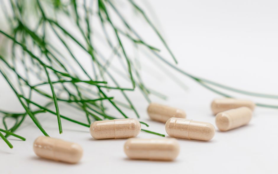 Constipația cronică: soluții naturale în ordine, de la fibre la laxative