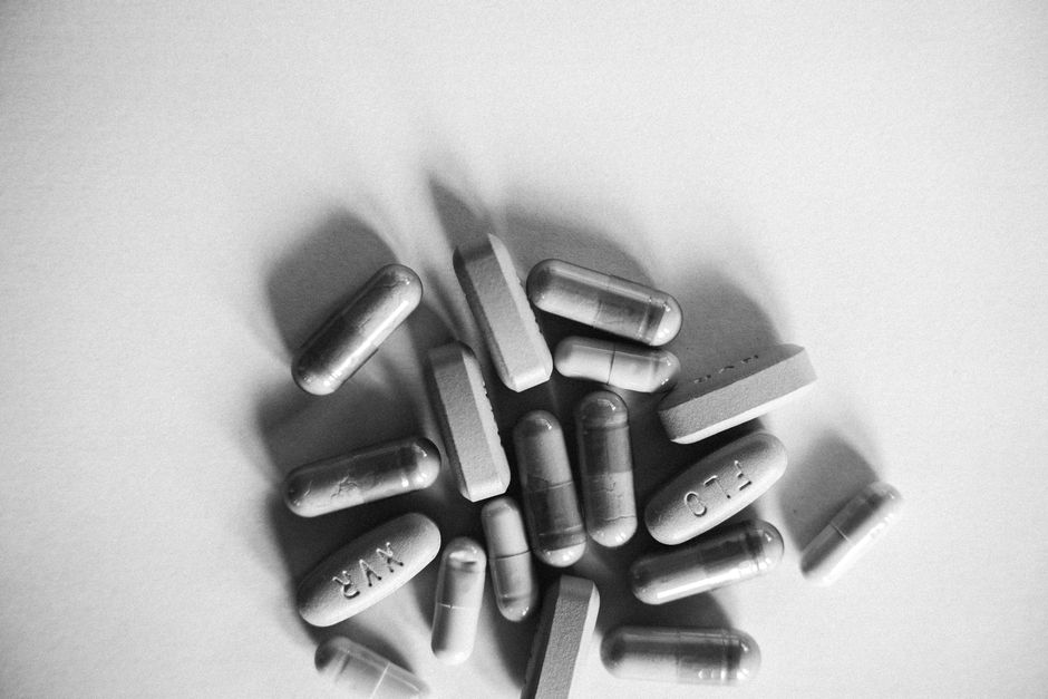 Multivitamine pentru femei: ce conțin, cui se potrivesc, ce să cauți